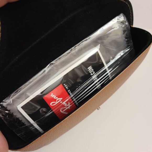 Ray Ban Brown Sunglass Glasses Case with new Cleaning Cloth - Picture 10 of 10